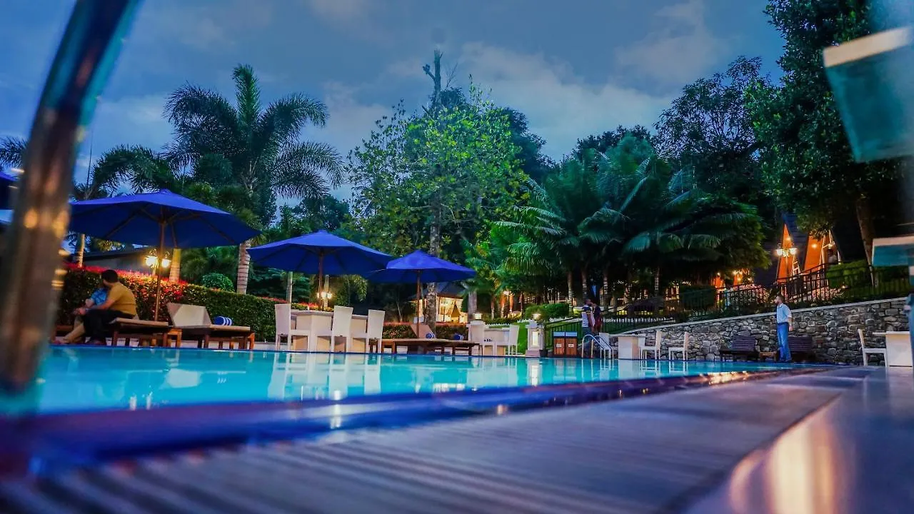 Royal Classic Resort Kandy Hotel