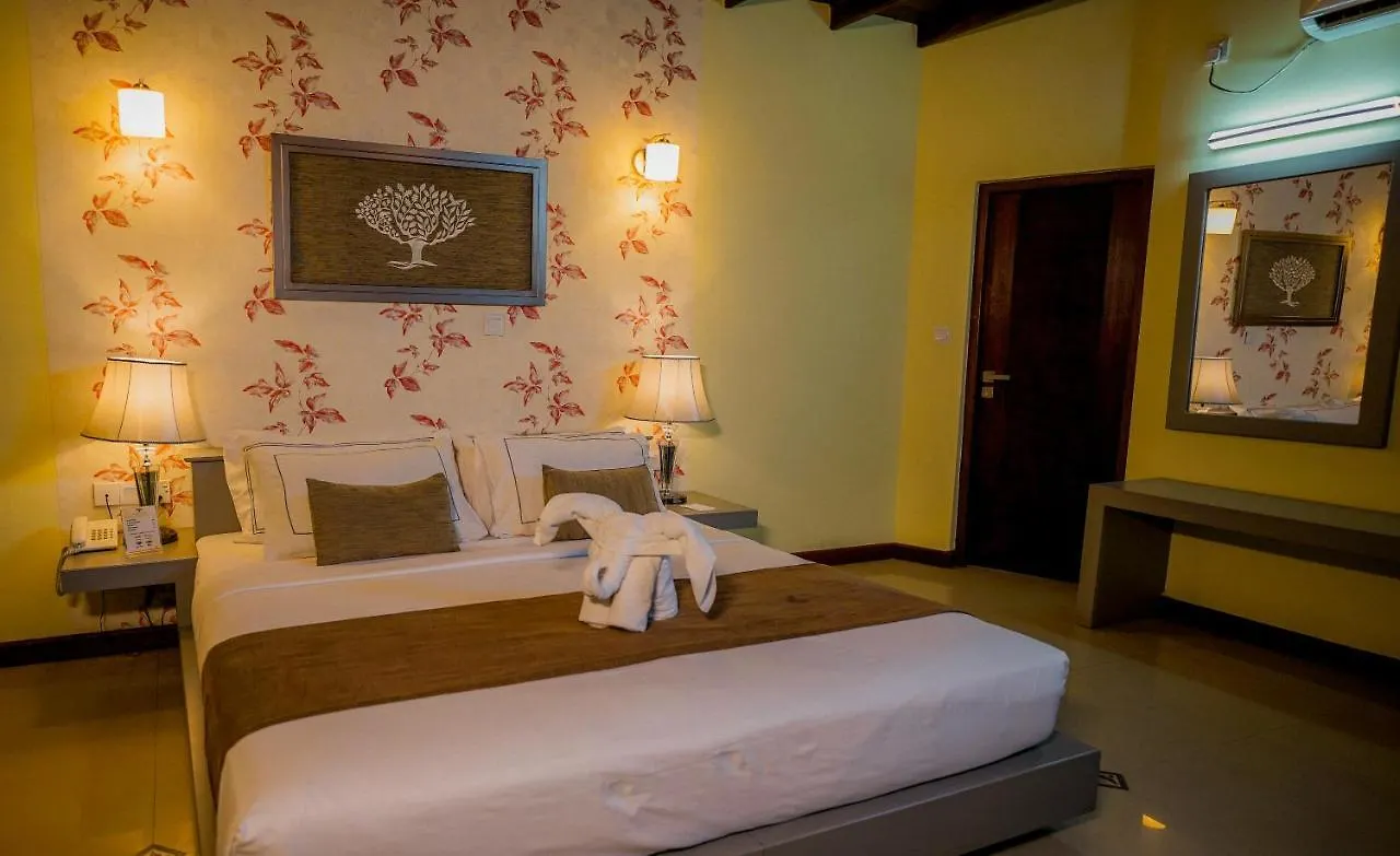 Hotel Royal Classic Resort Kandy